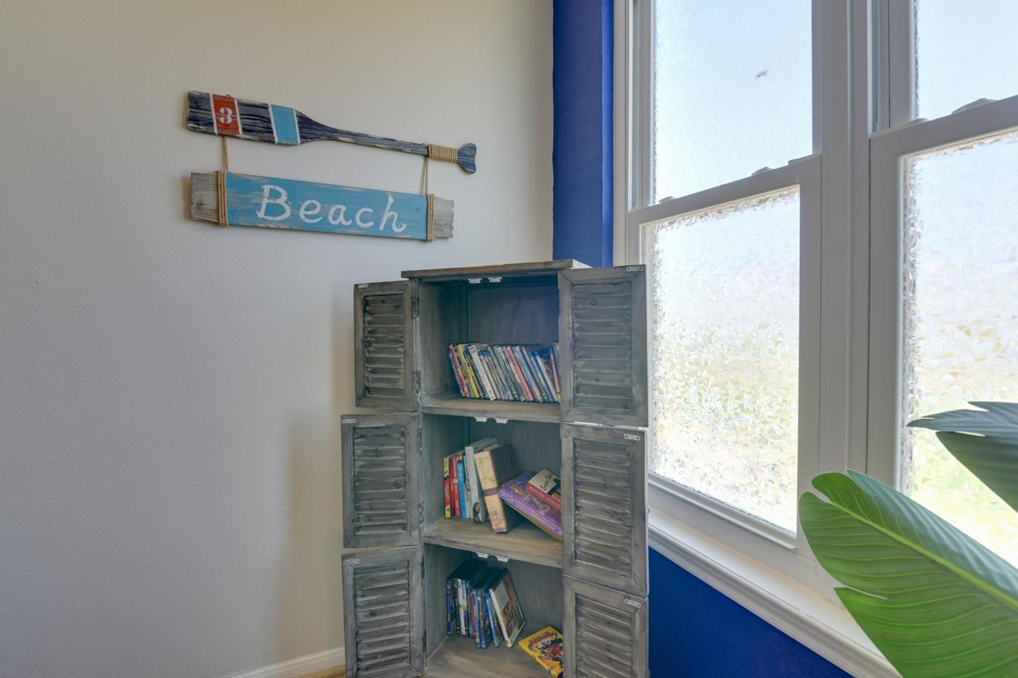 Galveston Townhome With Balconies Walk To Beach! 외부 사진